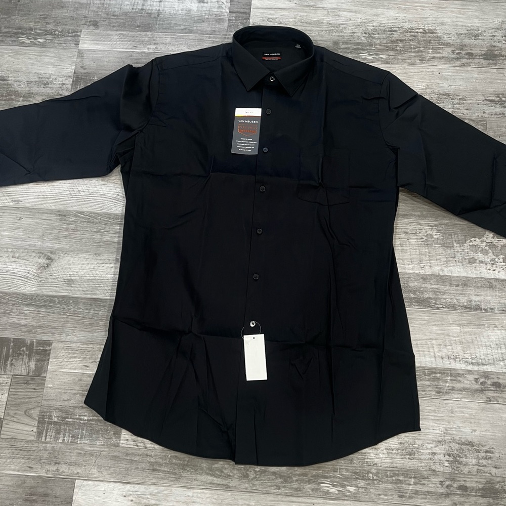 Van Heusen Everyday Defense Tall
Fit Dress Shirt